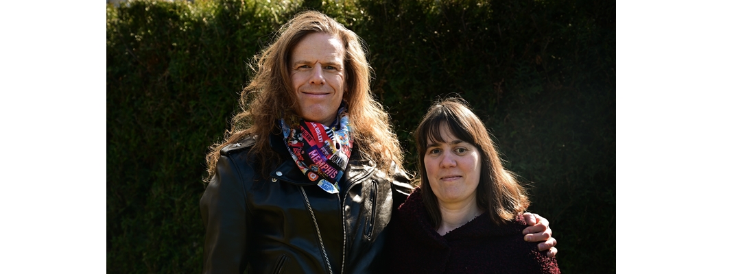 Lieven Debrauwer en Monique Van den Abbeel poseren voor de foto